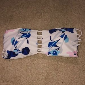Strapless bikini top